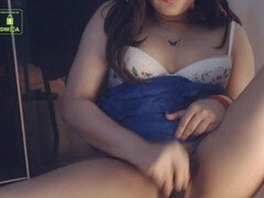 Pienikokoinen, Pillu, Sukkahousu