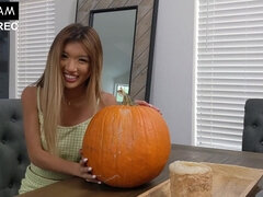Азиатки, Большой член, Минет, Грудастые, Застукали, Сперма на лице, Секс без цензуры, Крошечные