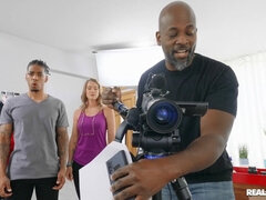 Минет, Брюнетки, Черненькие, Латиноамериканки, Лесбиянка, Лизание, Киски, Втроем