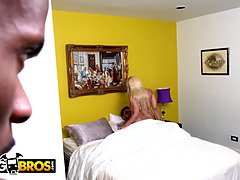 Grosse bite, Blonde, Tromperie, Petite amie, Fille latino, Monstre, Douche, Épouse