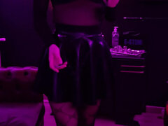 Gebondenheid, Dominatie, Dominante vrouw, Moeder die ik wil neuken, Nylonstof, Alleen