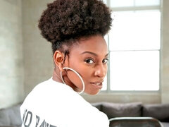 Stor pik, Pik sutte, Hundestilling, Sort, Imellem racer, Naturlige bryster, Teenager, Bryster