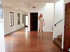 Stepmom's jizz filled massage! Brandi Love gets creampied by her sonnie