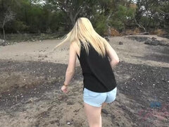 Leie, Strand, Bikini, Blondine, Freundin, Höschen, Pov, Titten