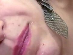 Stor kuk, Avsugning, Brunett, Sperma i munnen, Kök