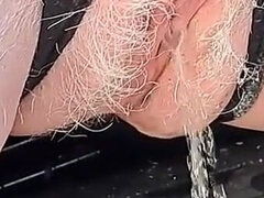 Voiture, Européenne, Femelle, Mature, Pisser, Solo, Jarretelles, Vibromasseur