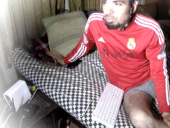 Webcam, solo guy, pretty guy