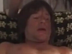 Amatör, Stor stjärt, Stor kuk, Stora tuttar, Avsugning, Brunett, Sperma shot, Vintage