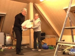 Stora tuttar, Blondin, Långt ner i halsen, Kysser, Onani, Mager, Sprutande, Tonåring