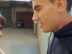 素人, フェラチオ, 茶髪の, 毛深い, 自然山雀, 公共, オマンコ, ショートヘア