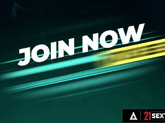 Analny, Tyłek, Duże cycki, Siadanie na twarzy, Hd, Wielorasowy, Lizanie, Zabawki