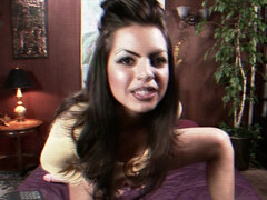 Dirty slut Yurizan Beltran teasing her clit