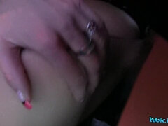 Amatőr, Kisbaba, Kutya póz, Európai, Lóvé, Szabadban, Nézőpont, Nyilvános