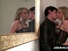 Casal, Jato de porra, Lambendo, Lingerie, Maduroa, Mamãe, Meia calça, Tetas