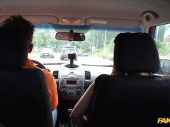 Amatéři, Kuřba, Brunetka, Auto, Péro, Evropské, Venku, Pička