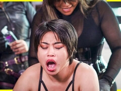 Asiático, Sadomasoquismo, Filipina, Cuero, Lesbiana, Chorro, Strapon, Trio