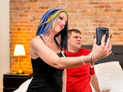 In den arsch, Grosser arsch, Grosser schwanz, Grosse titten, Blasen, Braunhaarige, Hundestellung, Milf