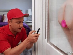 Badkamer, Slaapkamer, Seksspeelgoed, Hardcore, Reusachtig, Douche, Tieten likken, Speelgoed