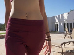 18 jahre, Asiatisch, Blasen, Besamung, Schwanz, Hd, Massage, Zierlich