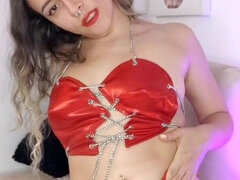 Amaterji, Rit, Velika rit, Dildo, Latinka, Muco, Solo, Najstnice