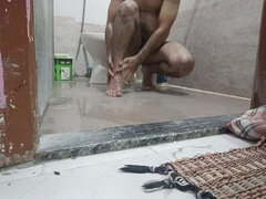Amador amadora, Banheiro, Indianoa, Solo chão