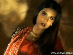 Asiater, Babe, Brunette, Hd, Inder, Milf, Mamma, Alene