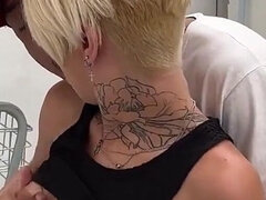 Enthousiasteling, Grote lul, Blond, Pijpbeurt, Russisch