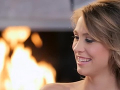 Rumpa, Bakom scenen, Brunett, Milf, Naturliga tuttar, Fitta, Tatuering, Tuttar