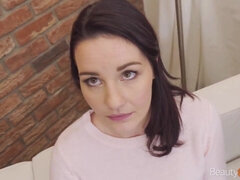 Avsugning, Brunett, Otrohet, Hanrej, Fingering, Pov, Fitta, Tonåring