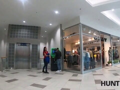 Cuckold Hunter gets lucky with a hot teen model & trades cash for doggystyle sex