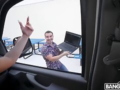 Duży tyłek, Duże cycki, Brunetka, Cycata, Wytrysk do ust, Kutas, Hardcore, Mamuśka