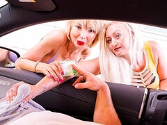 큰 엉덩이, 큰 음경, 금발의, 오랄섹스, 도기스타일, 자연의 가슴, 젖가슴