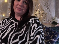 Leie, Tante, Grosse titten, Braunhaarige, Vollbusig, Pummelig, Pov, Stiefmutter