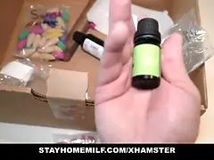 Veľké péro, Veľké kozy, Puma, Hd, Milf  mčbp, Nahé, Nevlastná mama, Kozičky