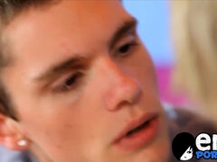 Anális szex, Monumentális dákó, Cumizás, Pénisz, Emó, Meleg, Kőkemény, Maszti