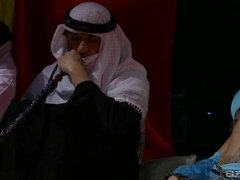 Stor rumpe, Stor kukk, Store pupper, Kukk suging, Bakfra, Hardcore, Milf