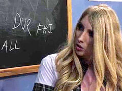 Anal, Blonde, Sucer une bite, Jeunes transsexuelles thaïlandaises, Transsexuelle