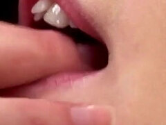 18 jahre, Amerikanisch, Schönheit, Braunhaarige, Fingern, Lesbisch, Masturbation, Rotschopf