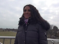 Amatör, Anal, Brunett, Bystig, Sperma shot, Tysk, Underkläder, Tuttar