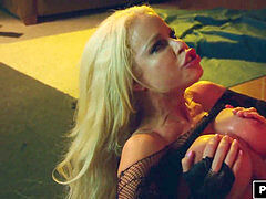 PORNFIDELITY Nikki Delano Works Her phat butt For Justice