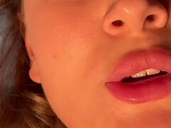 18, Amatööri, Kauniit, Iso perse, Suihinotto, Luonnolliset tissit, Näkökulma pov, Soolo