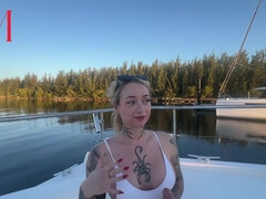 Strand, Store bryster, Britisk, Dildo, Kvinde, Orgasme, Solo, Tatovering