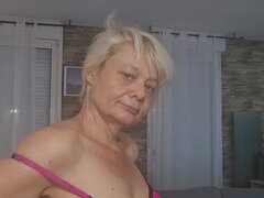 You Prefer in Lingerie or Nude?
