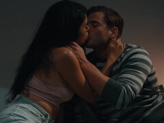 18, Obciąganie, Brunetka, Lizanie, Ogolona, Ssanie, Nastolatki, Cycki