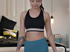 Anal, Avsugning, Par, Doggystyle, Fingering, Hårig, Slick, Tatuering