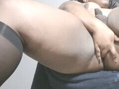 Analno, Debela dekleta, Črnke, Samozadovoljevanje, Transa, Dokolenke