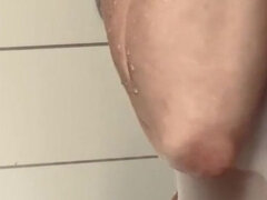 Σπιτικό, Ντουζ, Βυζιά