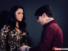 Suihinotto, Auto, Pariskunta, Keittiö, Selkäsauna, Toimisto, Ulkona, Todellisuus