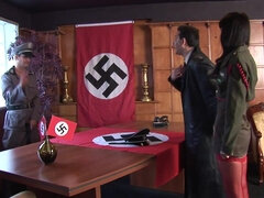 Anális szex, Tekintélyes didik, Szőke, Gesztenyebarna, Arcra élvezés, Német, Csoport, Fehérnemű