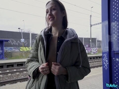 Narttu, Suihinotto, Hd, Näkökulma pov, Julkinen, Laiha, Tissit